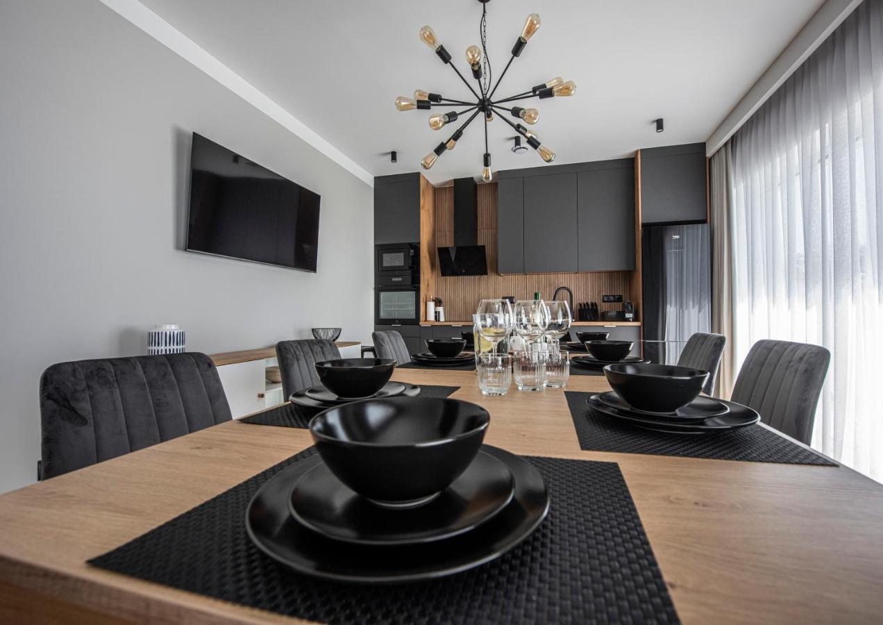 Lazur Apartamenty Domki 萨比诺瓦 外观 照片