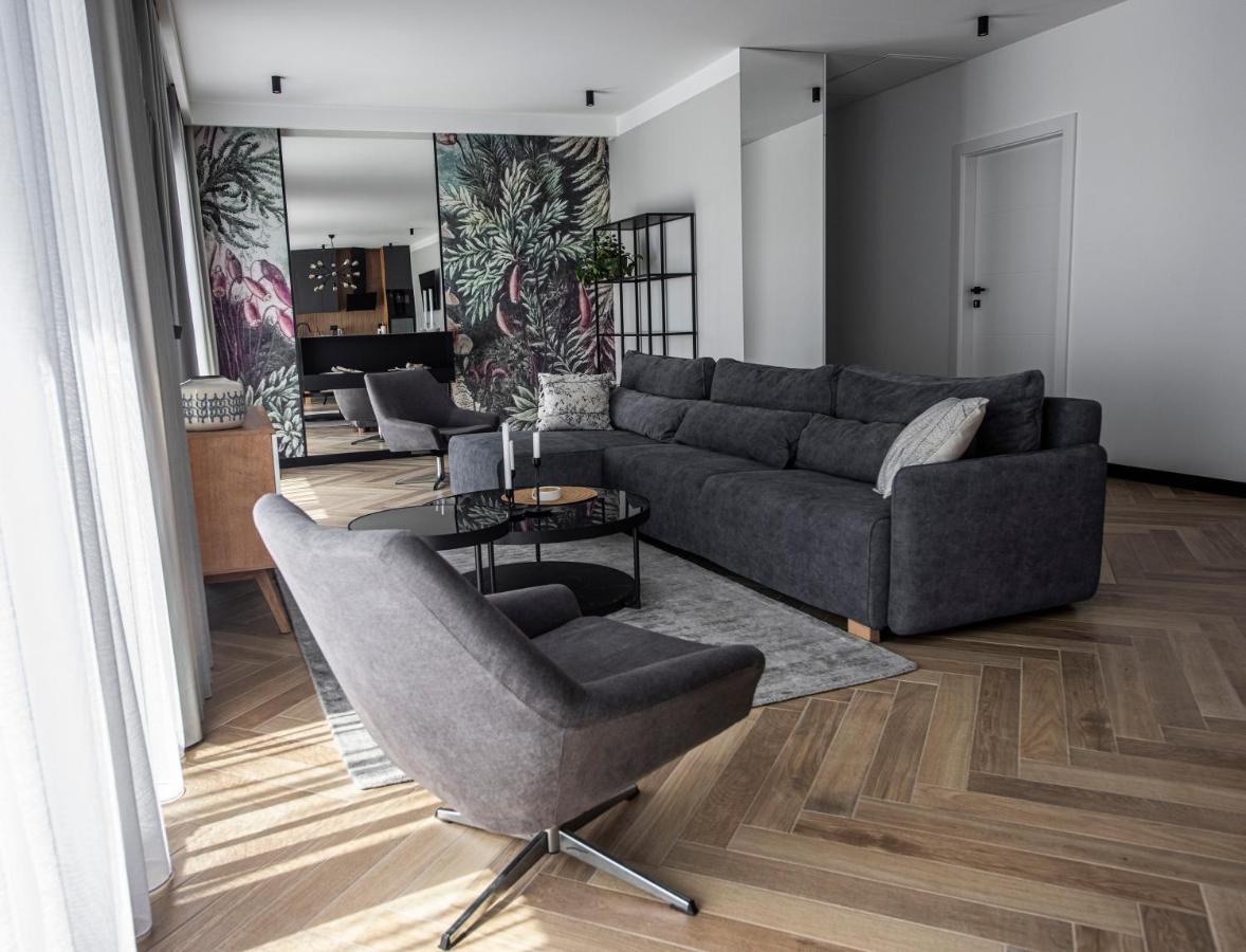 Lazur Apartamenty Domki 萨比诺瓦 外观 照片