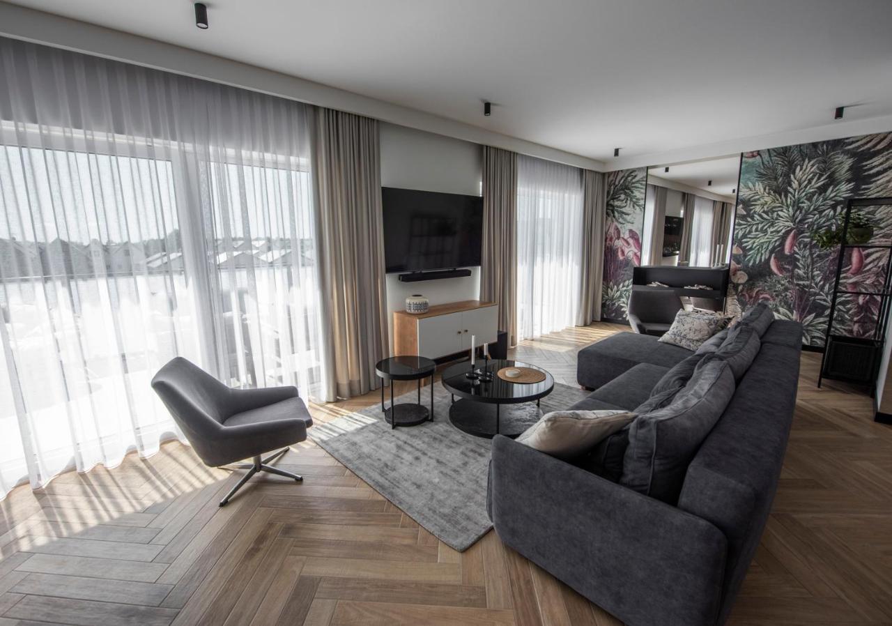 Lazur Apartamenty Domki 萨比诺瓦 外观 照片